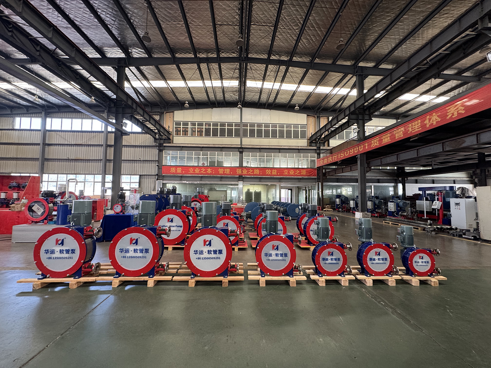 華運(yùn)重載智能軟管泵落地國(guó)內(nèi)大型礦山，賦能高效生產(chǎn)